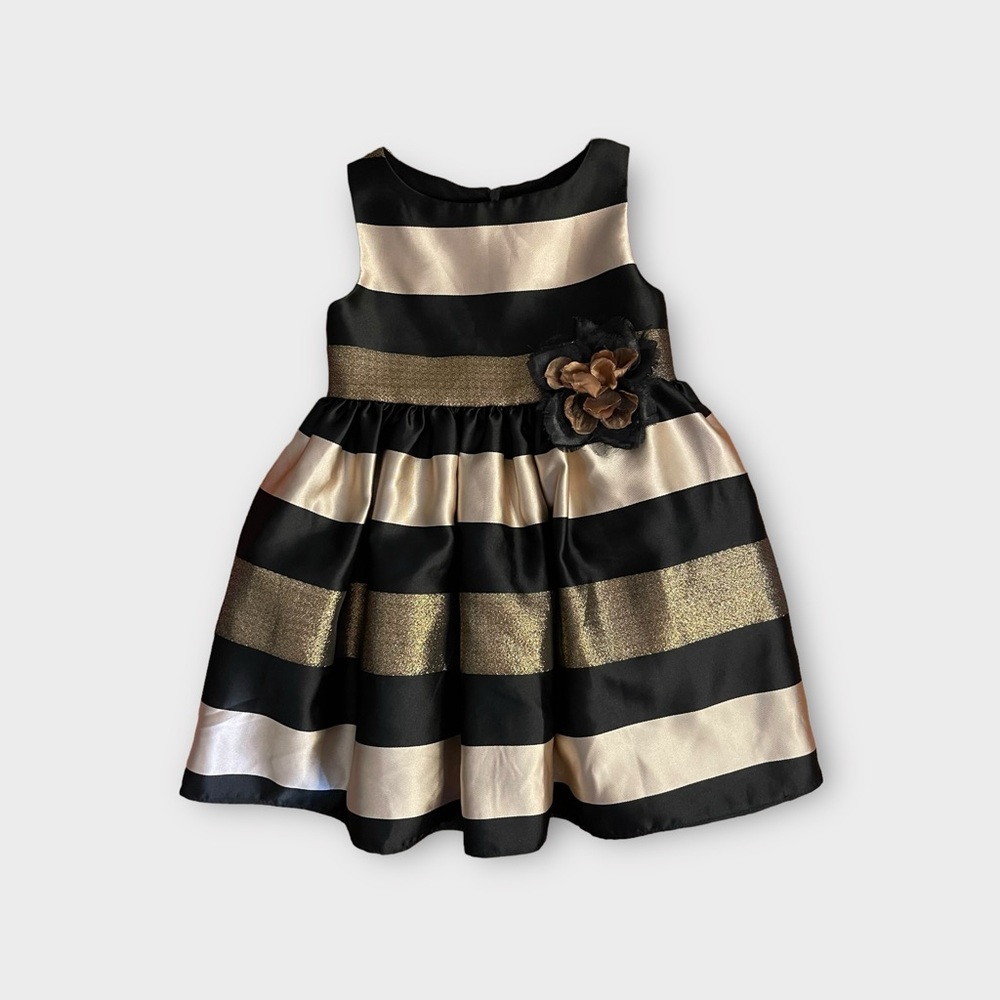 Frais Striped Gold & Black Sleeveless Formal Dress